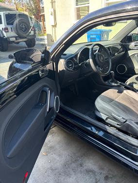 2014 Volkswagen Beetle 2.5L