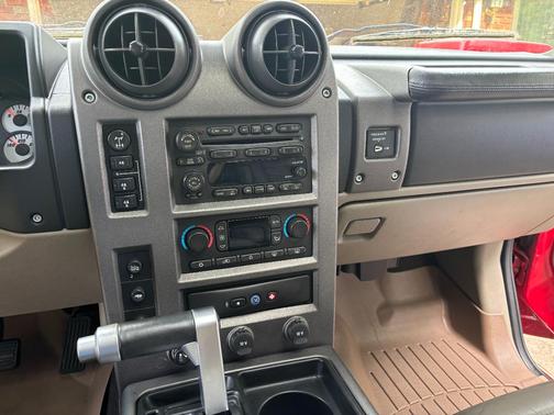 Red 2004 Hummer H2 Base