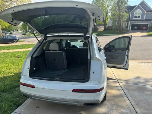 2019 Audi Q7 55 Premium Plus