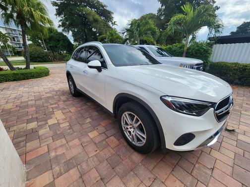 2023 Mercedes-Benz GLC 300 4MATIC