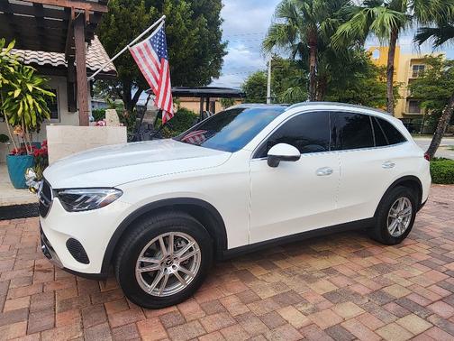 2023 Mercedes-Benz GLC 300 4MATIC