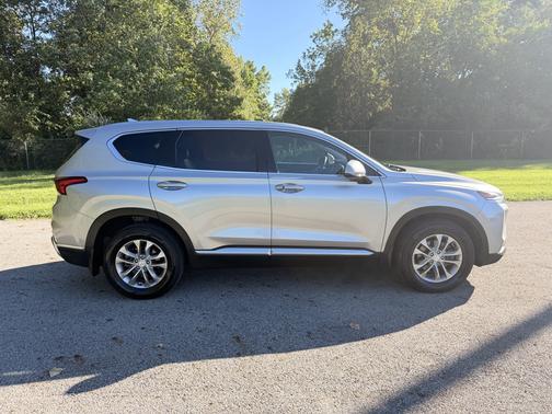 Silver 2020 Hyundai SANTA FE SEL 2.4