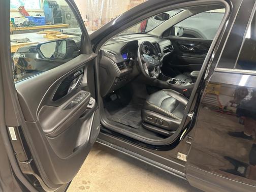 Black 2022 GMC Terrain AT4