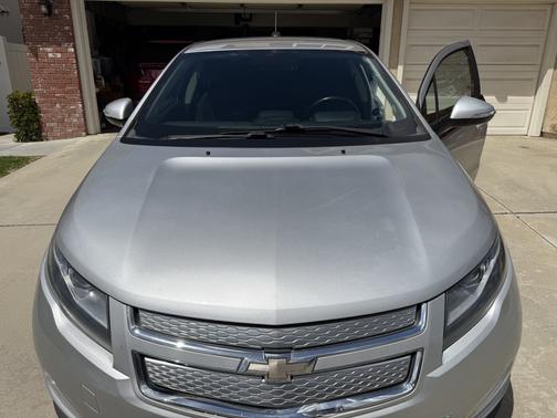 Silver 2015 Chevrolet Volt Base