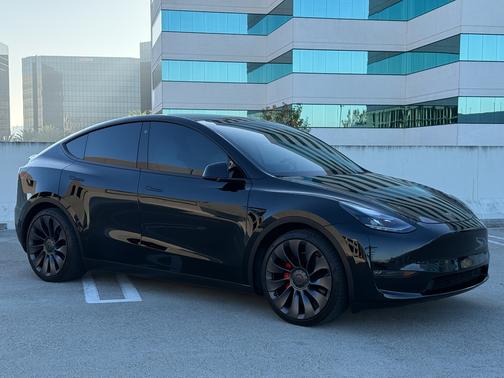 2022 Tesla Model Y Performance