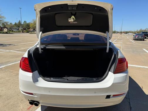 White 2016 BMW 528 i xDrive
