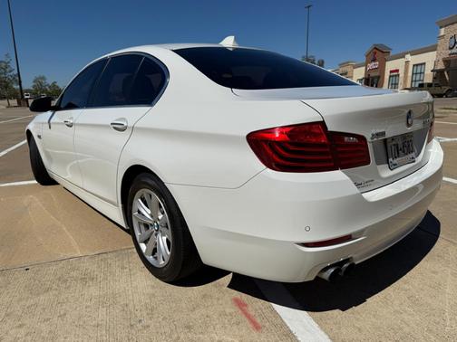 White 2016 BMW 528 i xDrive