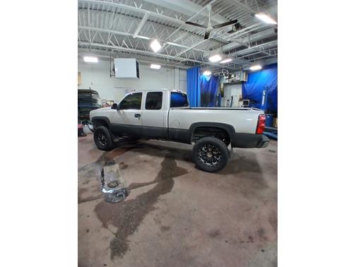 Gold 2007 Chevrolet Silverado 1500 LT3 H/D Extended Cab Classic