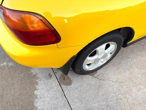 Yellow 1997 Honda del Sol Si
