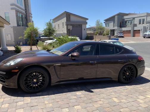 2014 Porsche Panamera 2