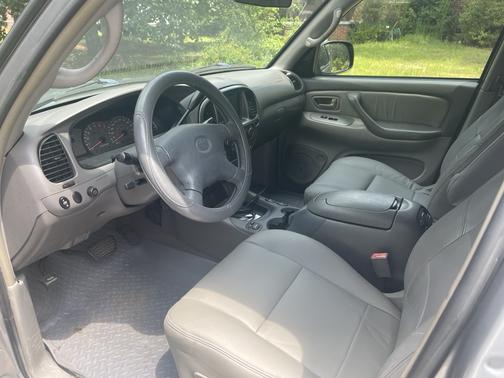2002 Toyota Sequoia Limited