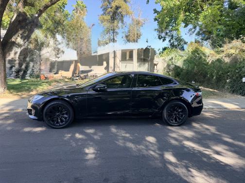 Black 2016 Tesla Model S 90D