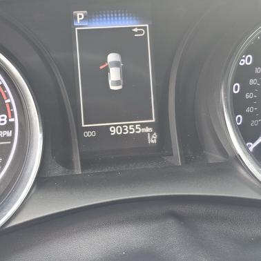 Silver 2019 Toyota Camry LE