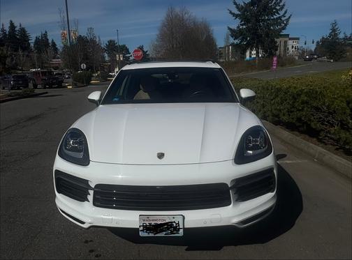 2019 Porsche Cayenne Cayenne