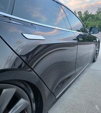 Black 2017 Tesla Model S P100D