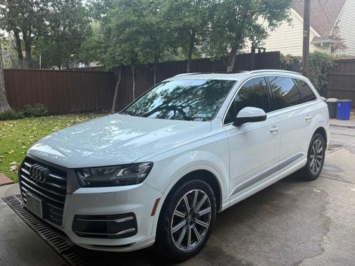 White 2018 Audi Q7 3.0T Prestige