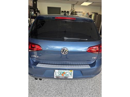 2017 Volkswagen Golf TSI Wolfsburg Edition 4-Door
