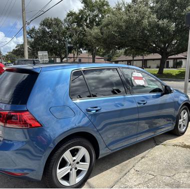 2017 Volkswagen Golf TSI Wolfsburg Edition 4-Door