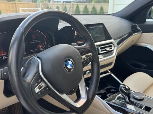 2020 BMW 330 i xDrive