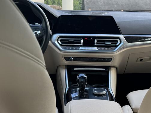 2020 BMW 330 i xDrive