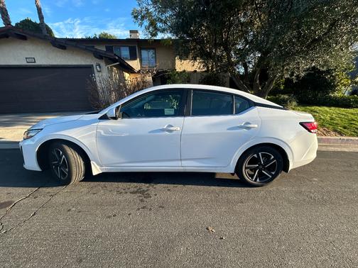 2025 Nissan Sentra SV