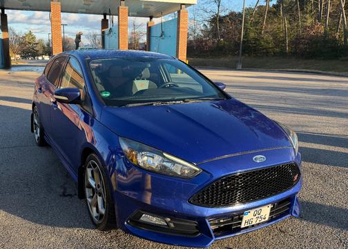 2015 Ford Focus ST Base