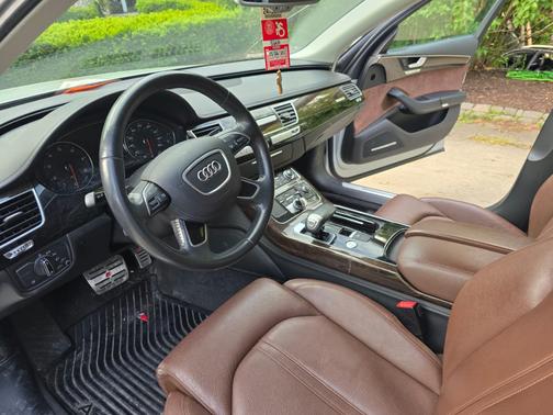 2014 Audi A8 L 4.0T