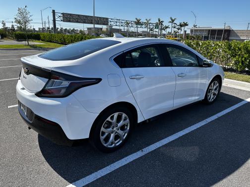 2017 Chevrolet Volt Premier