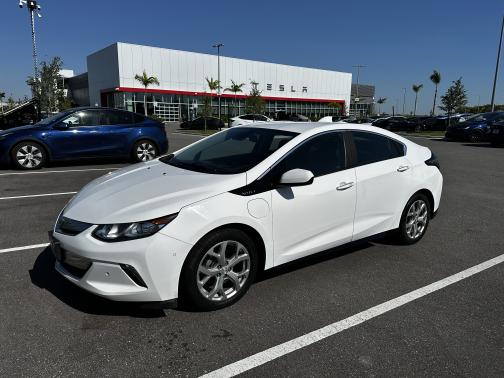 2017 Chevrolet Volt Premier