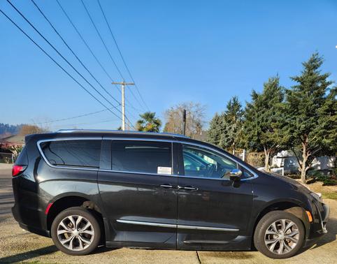 2018 Chrysler Pacifica Limited