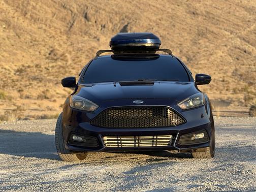 2017 Ford Focus ST Base