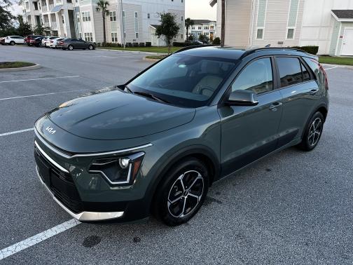 2023 Kia Niro EX