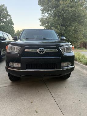 Black 2010 Toyota 4Runner SR5