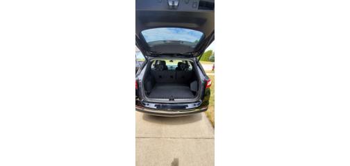 Photo 2 of 10 of 2020 Chevrolet Equinox 1LT