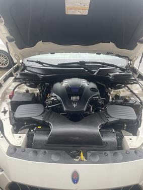 2019 Maserati Ghibli S Q4