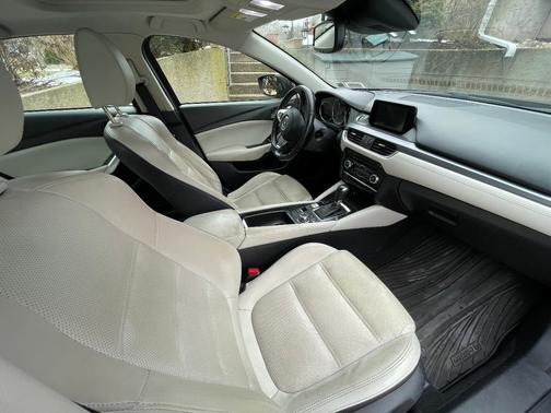 2016 Mazda Mazda6 i Grand Touring
