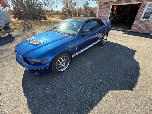 2007 Ford Shelby GT500 Base