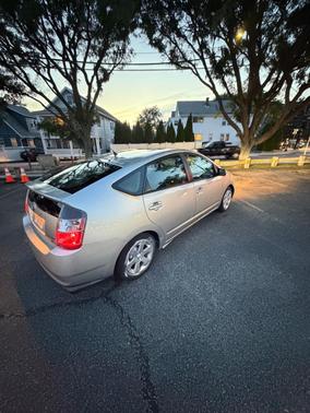 Silver 2005 Toyota Prius Base