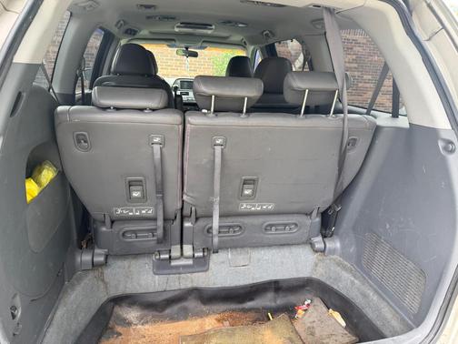 Silver 2005 Honda Odyssey EX-L