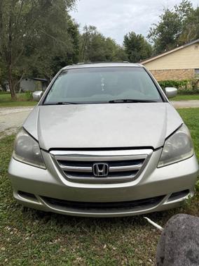 Silver 2005 Honda Odyssey EX-L