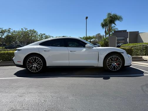 2023 Porsche Taycan Taycan 4S