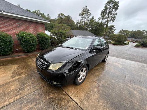 Black 2010 Hyundai ELANTRA SE