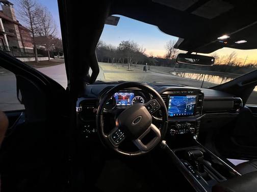 Black 2022 Ford F-150 XLT