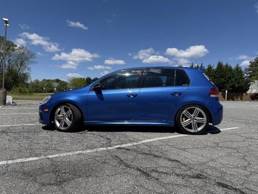 Blue 2013 Volkswagen Golf R 4-Door