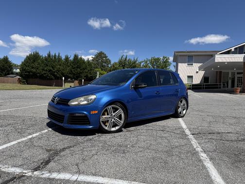 Blue 2013 Volkswagen Golf R 4-Door