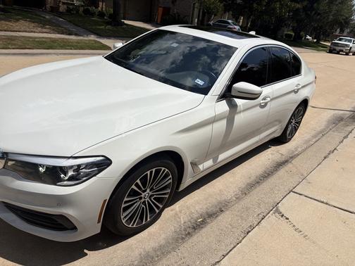 White 2020 BMW 530 i