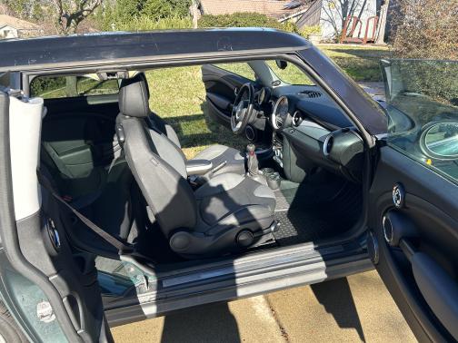2010 MINI Cooper Clubman Base