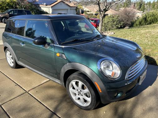 2010 MINI Cooper Clubman Base