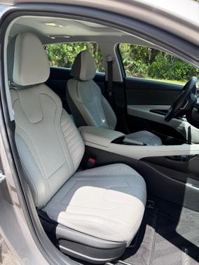 Silver 2022 Hyundai ELANTRA Limited