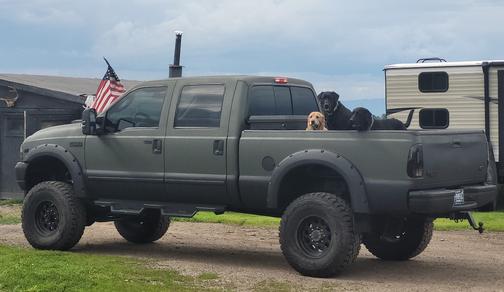 Green 2004 Ford F-250 XL Crew Cab Super Duty